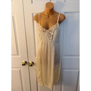 Vintage Wonder Maid Womens Non Cling Full Slip Union Label Lace Detail Size 34 (